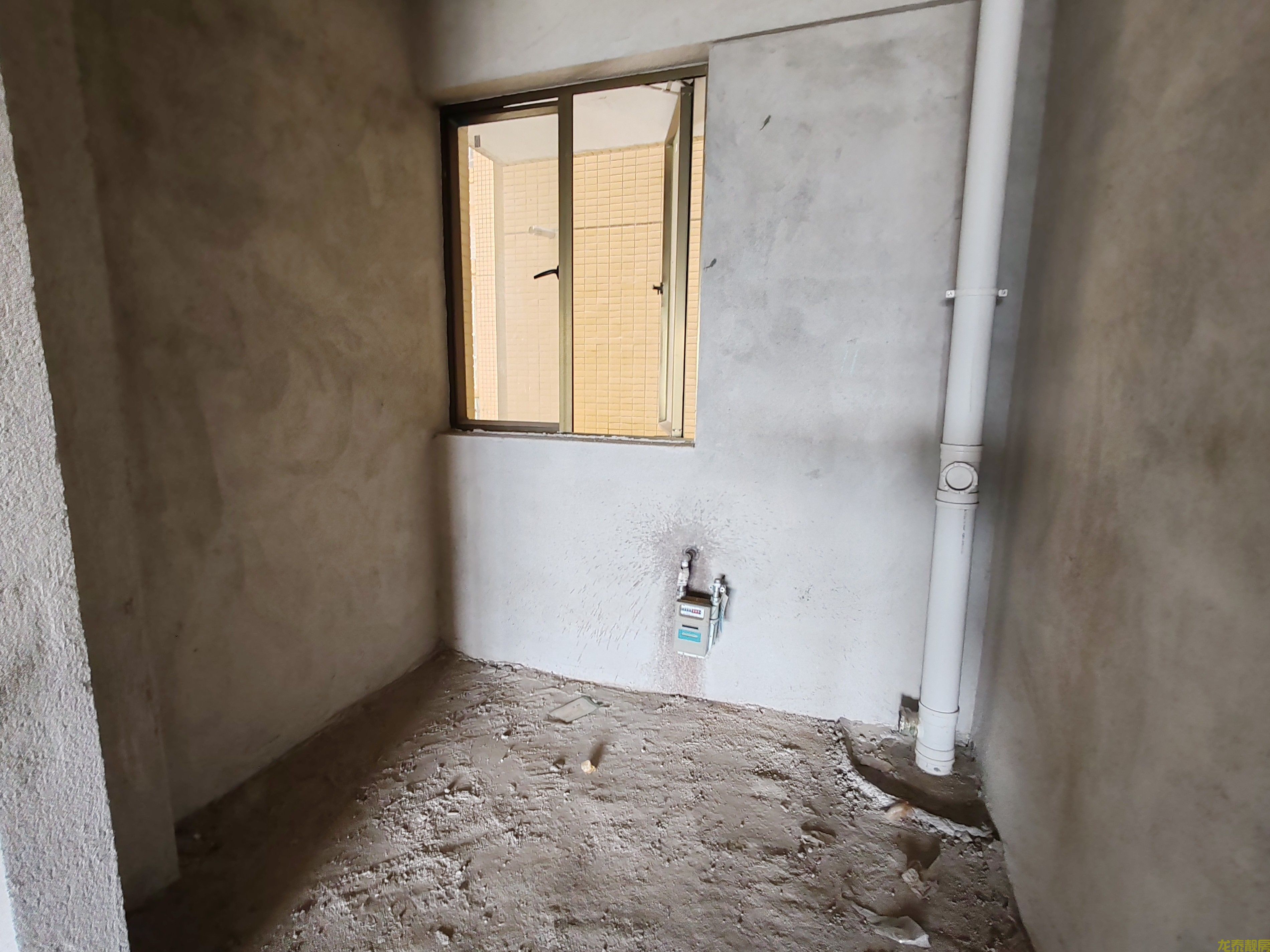 盛世商贸城电梯江景房