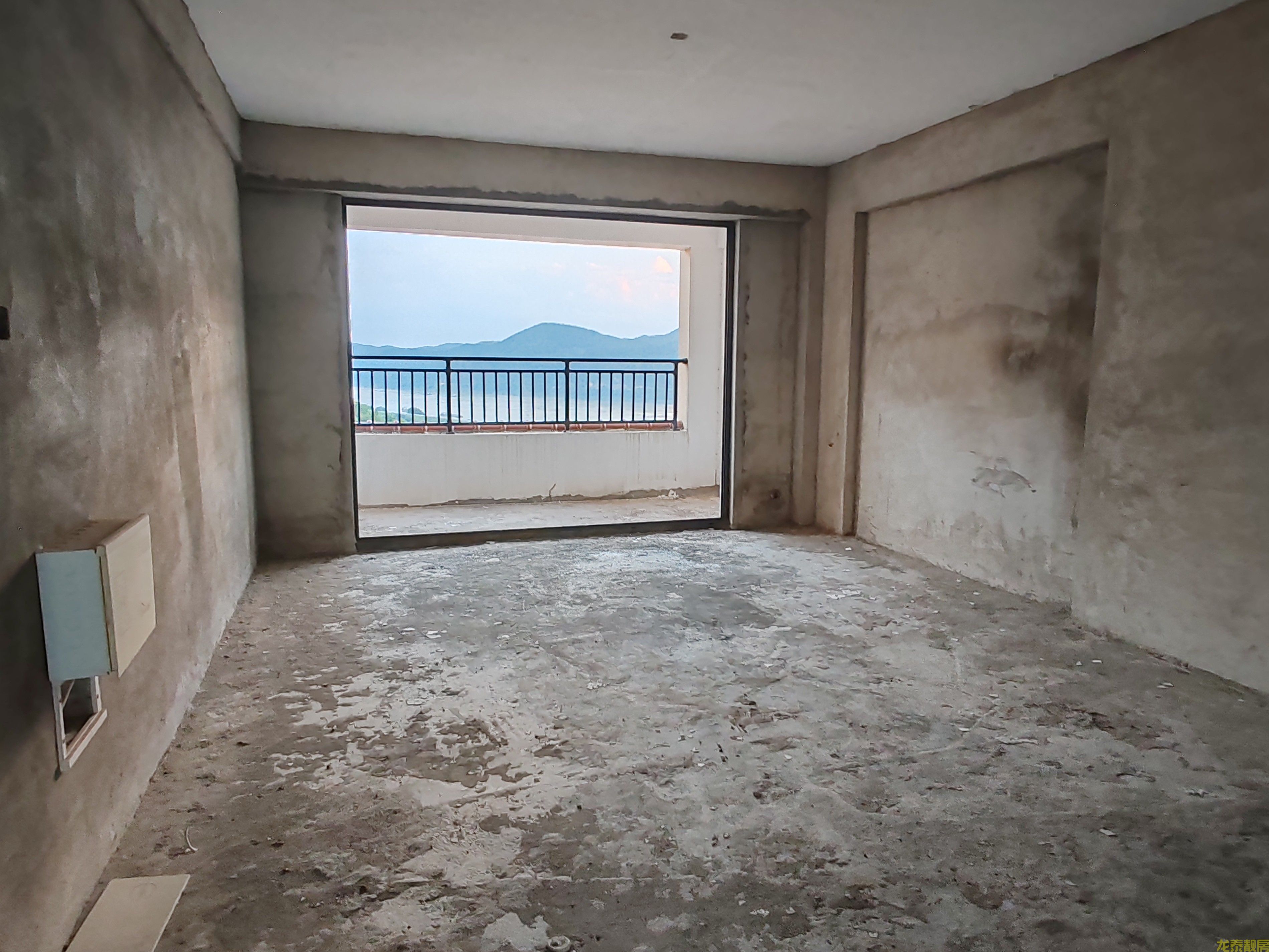 笋盘！江南城江景靓房