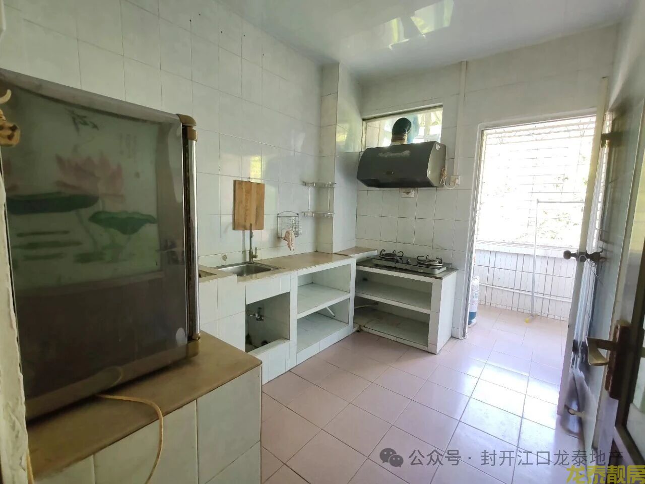 贺电宿舍电梯靓楼层南北对流精装三房