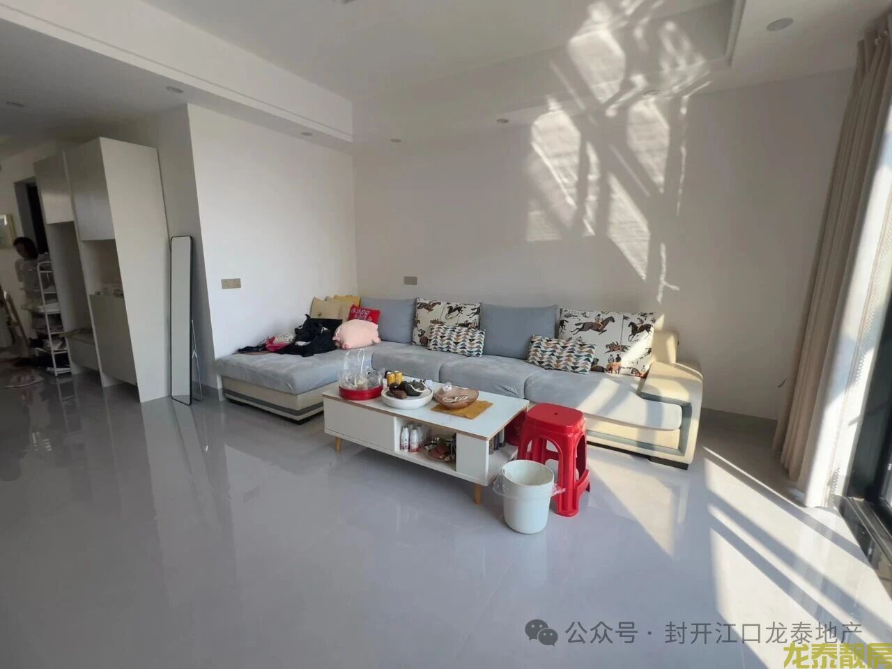 广信华府98新复式靓房出售 4房加空中花园