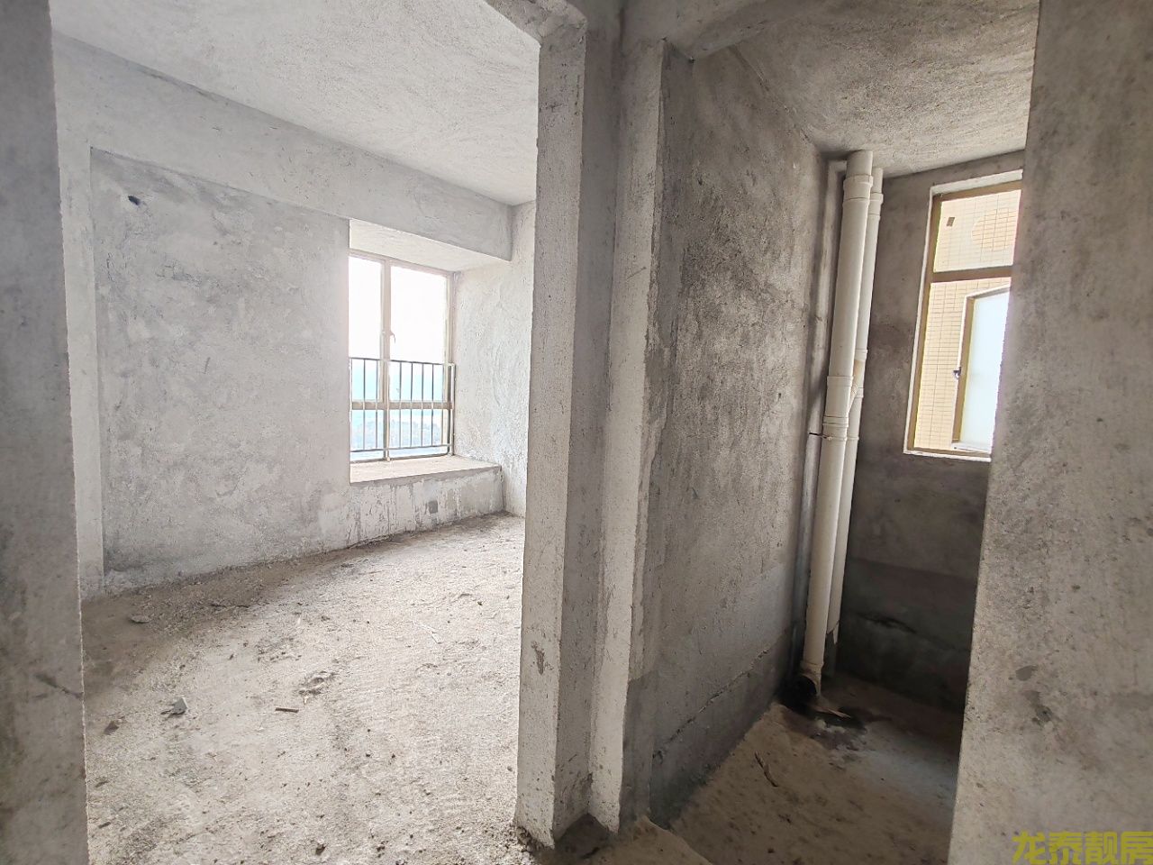 盛世商贸城 江景三房急售